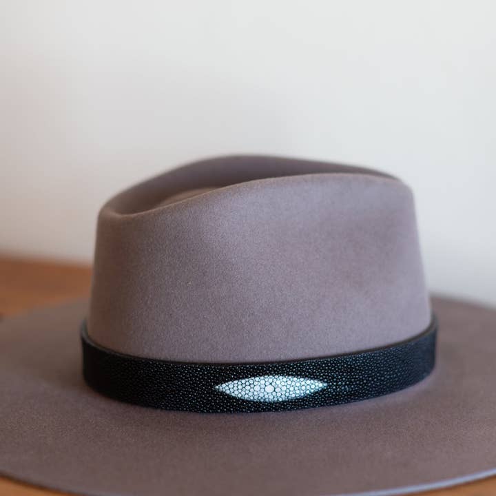 Crossbow Leather - Wholesale Hat Accessory - Women's - STINGRAY LEATHER HAT BAND