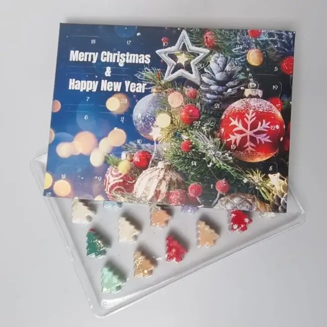 craftastik – wholesale Adventskalender – 24 hål julgran ADVENT - Träd & Kulor NY!0