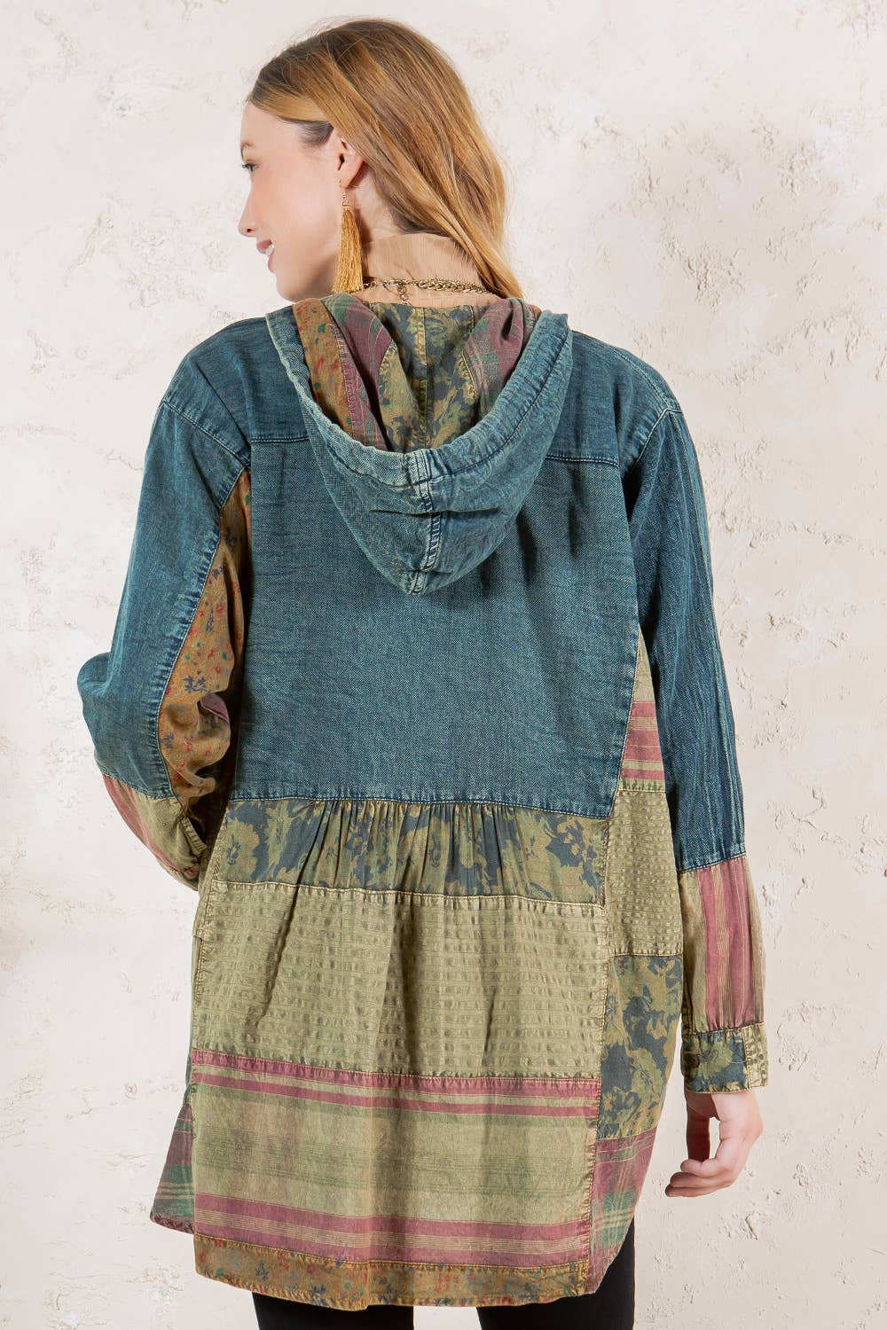 Young Threads - Wholesale Tunic - Women's - Western Boho Chic: Hooded High Low Patchwork Top7