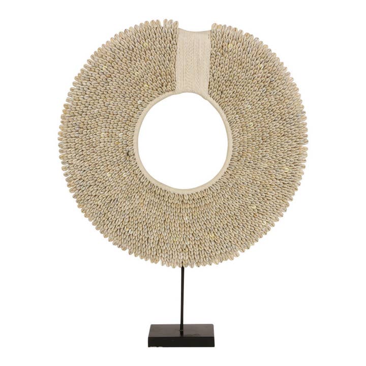 Collar de conchas Surya XL y otras tendencias de Resultados para bebidas centro sur sl al por mayor. Devoluciones gratuitas y condiciones de pago a 60 días en Faire en Faire.