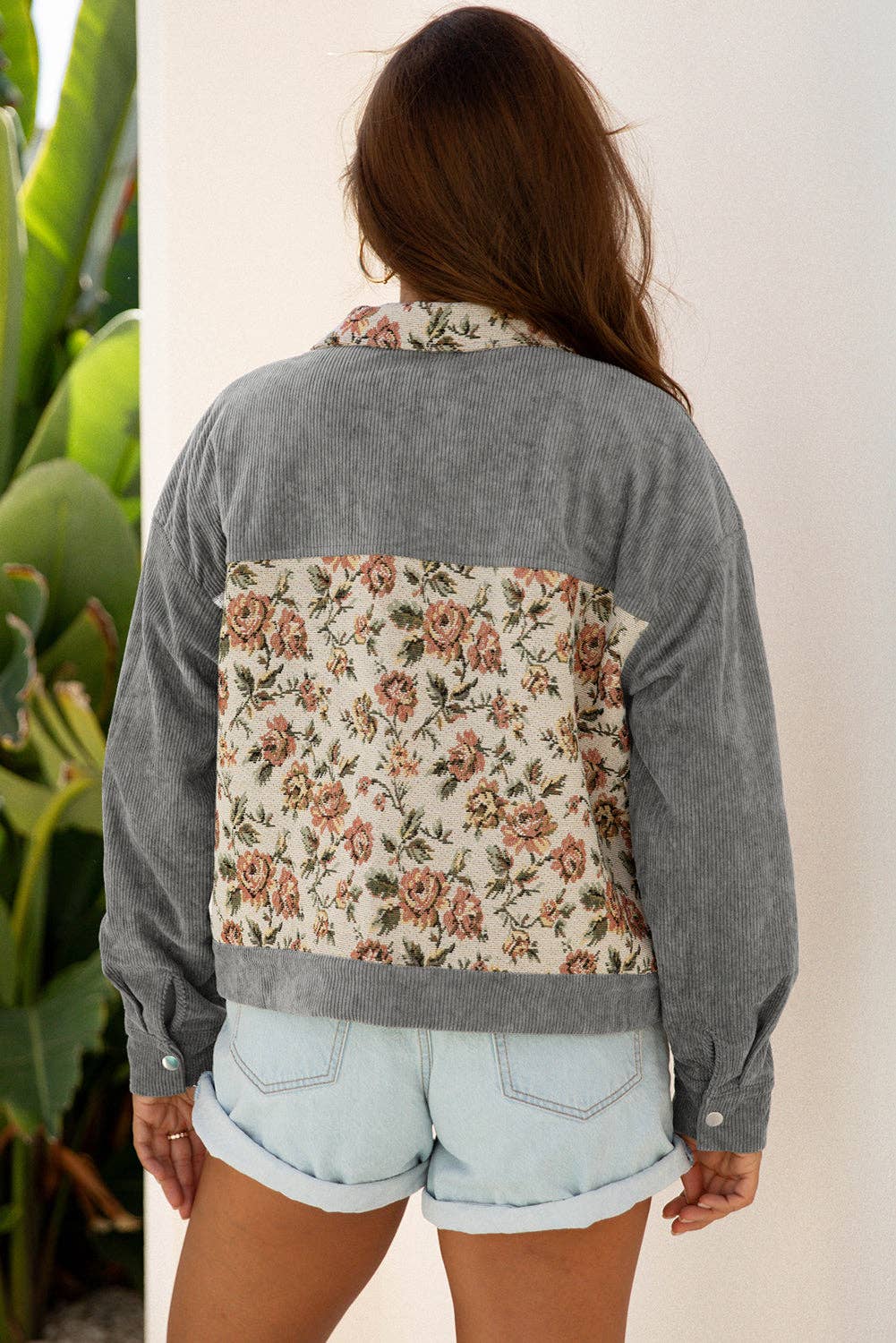 Lovesoft – Engroshandel Jakke - Dame – Salviegrøn ribbet retro blomster patchwork skjortejakke9