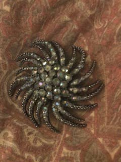 Hip Vintage Hats & More - Wholesale Broche - Echt hippe prachtige vintage hoedspeld of broche/speld3