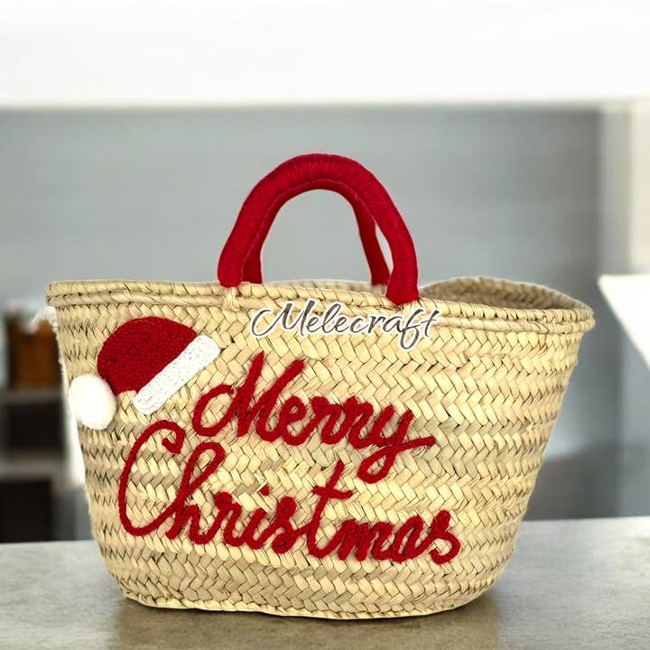 Handmade Straw Basket with Merry Christmas Embroidery for wholesale by Melecraft