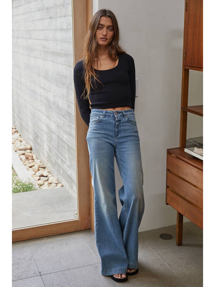 By Together - Wholesale Knit Top - Women's - S1143N | Knit Seamless Ribbed Long Sleeve Crop Top4