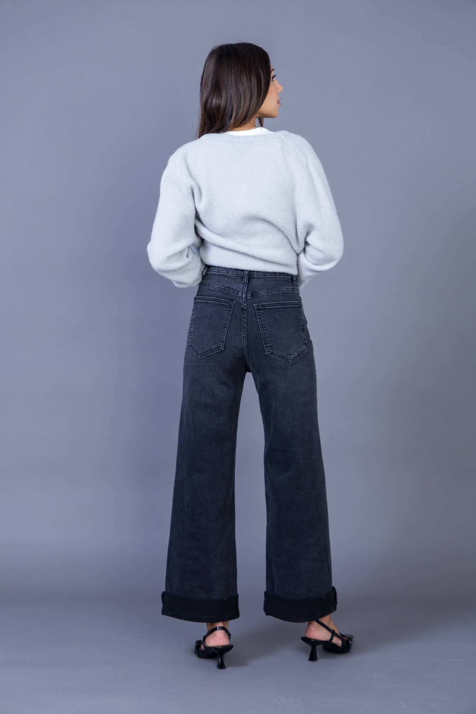 ANA & LUCY - Wholesale Jeans - Women's - Women's straight relaxed jeans "Émilie" - ANA & LUCY3