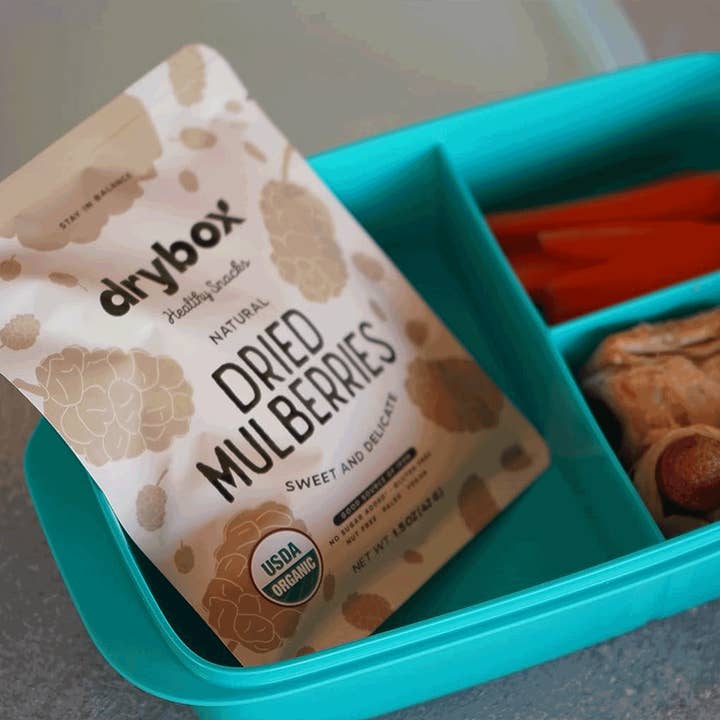 DRYBOX - Wholesale Dried/Dehydrated Fruit - Drybox Dried White Mulberries 1.5oz Mini Packs 5 Packs/BAG4