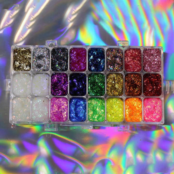 Palette de 24 couleurs Ultimate pour la vente par Designer Dust Co.