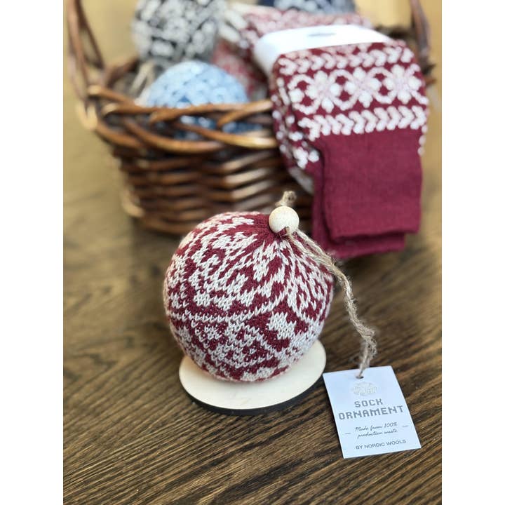 Nordic Wools - Wholesale Ornament - Nordic Yarn Ornament - Recycled Sustainable Christmas Decor Toy (Zelta - Crimson)2