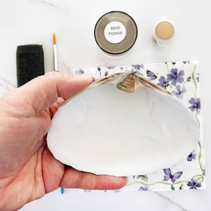 Adori Designs - Wholesale DIY Craft Kit - DIY Clam Shell Spring Design Mini Decoupage Kit 1