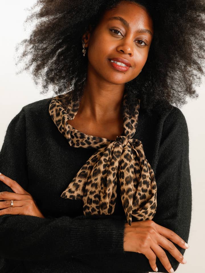 DIX-ONZE - Wholesale Knit Sweater - Women's - Classic Fuzzy Knit Sweater – The Chic Essential