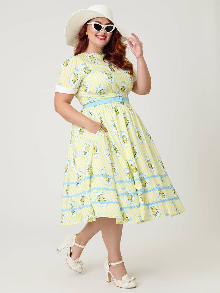 Unik Vintage Plus Size Gul Citronrandig Swingklänning för wholesale av Unique Vintage