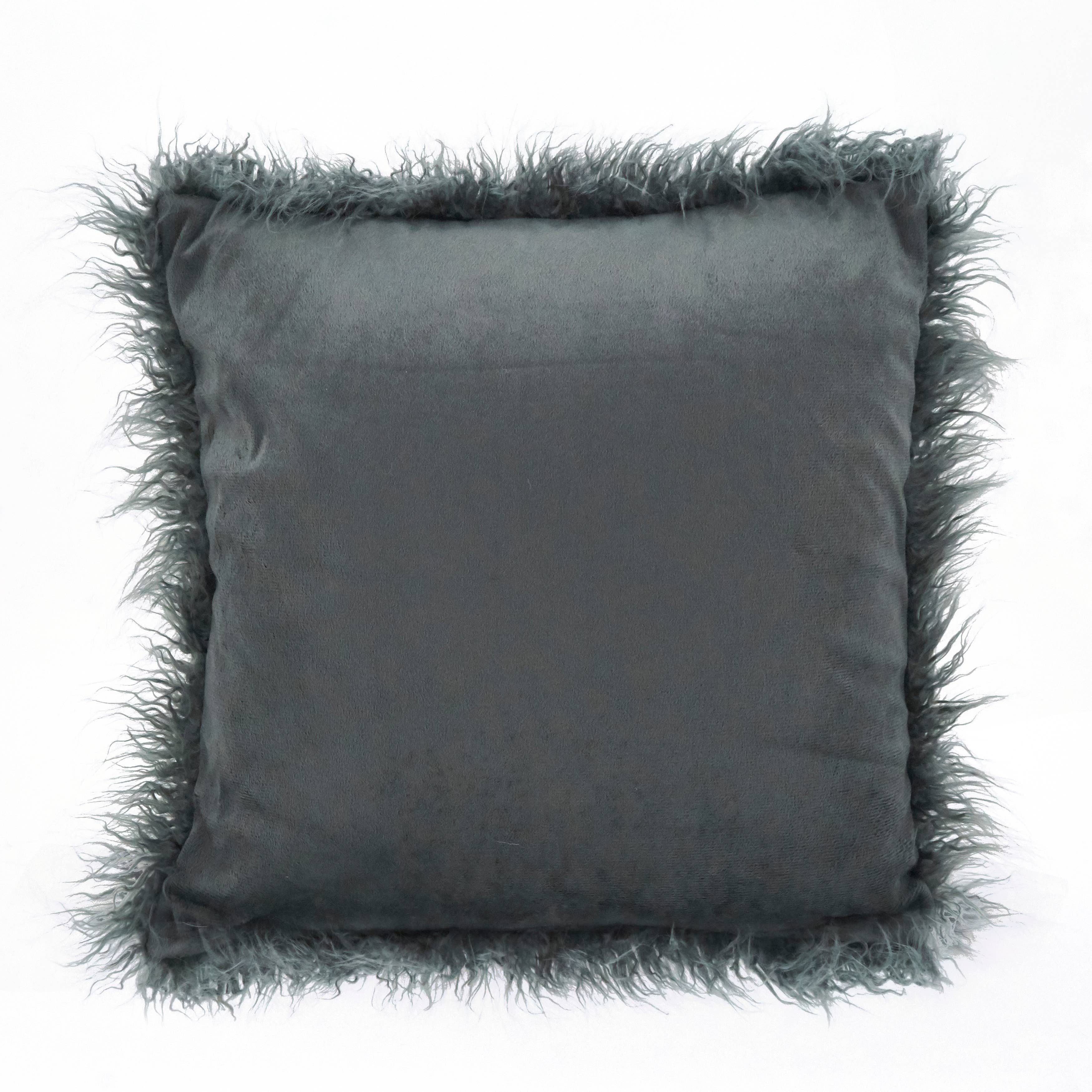 Saro Lifestyle - Wholesale Throw/Decorative Pillow - Faux Mongolian Fur Pillow - Poly Filled13