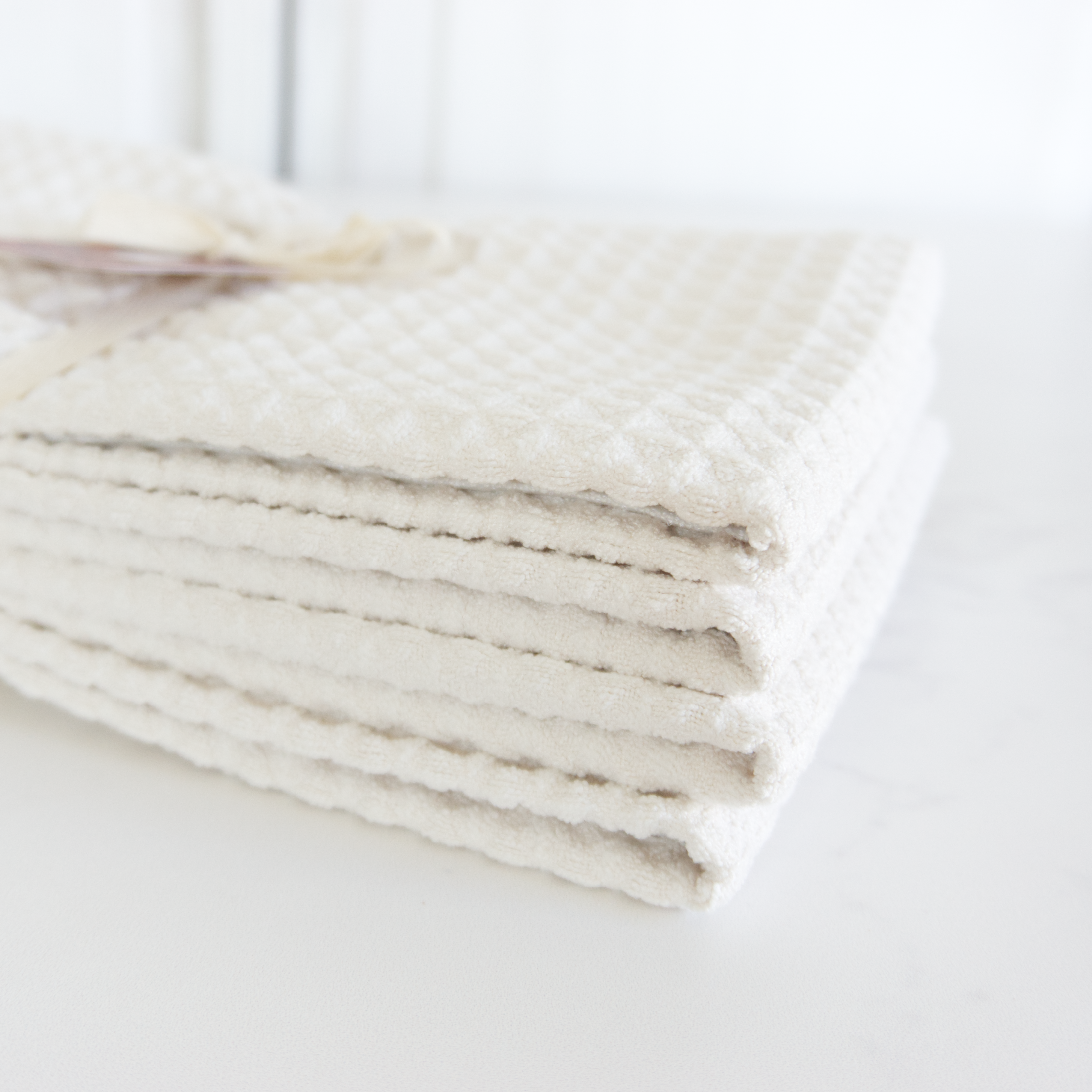 Middlefork & Co. - Wholesale Tea Towel - Large Waffle Weave Premium Microfiber Kitchen Towel4