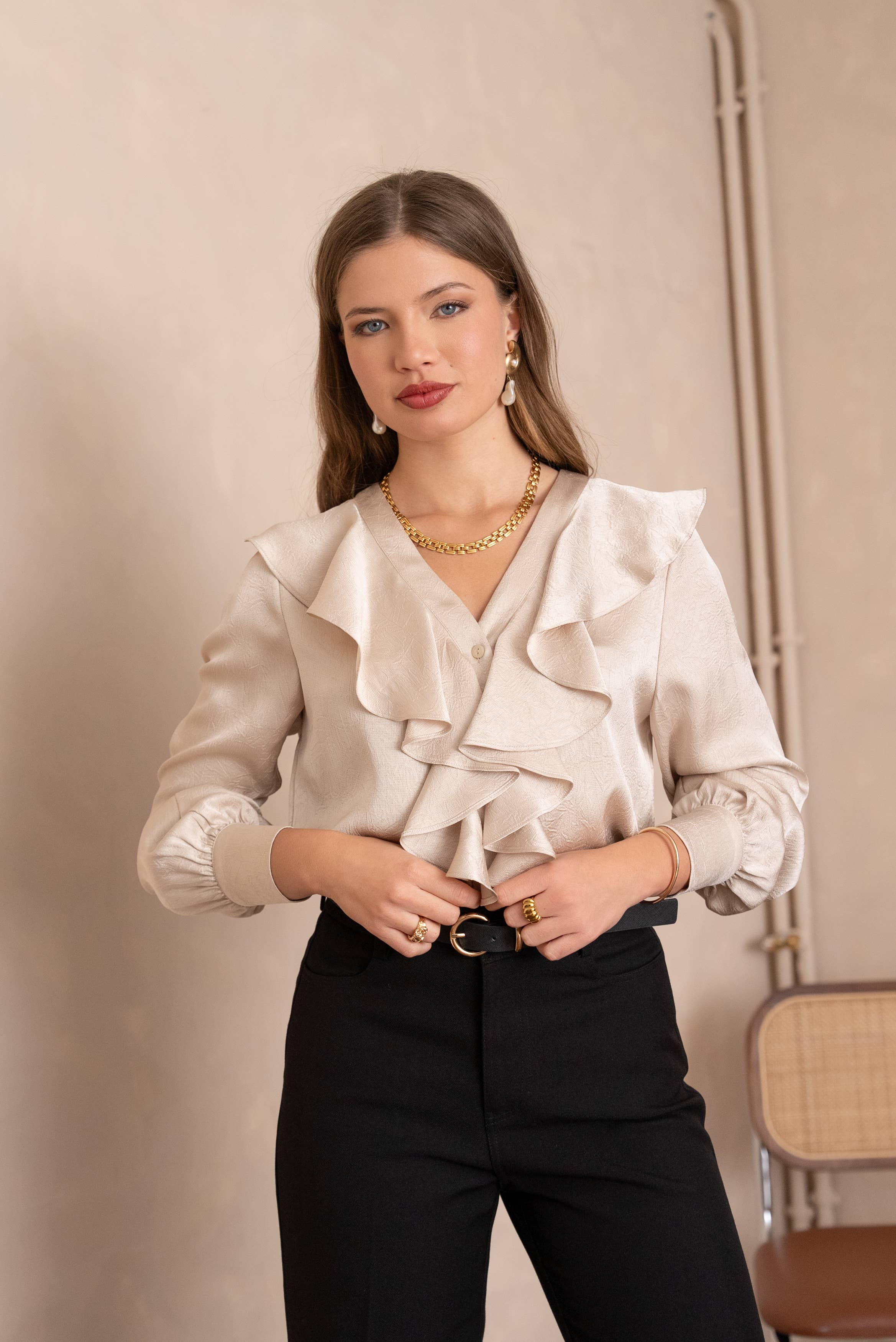 LULUMARY - Wholesale Button Down Shirt - Women's - Ruffled blouse CH35637