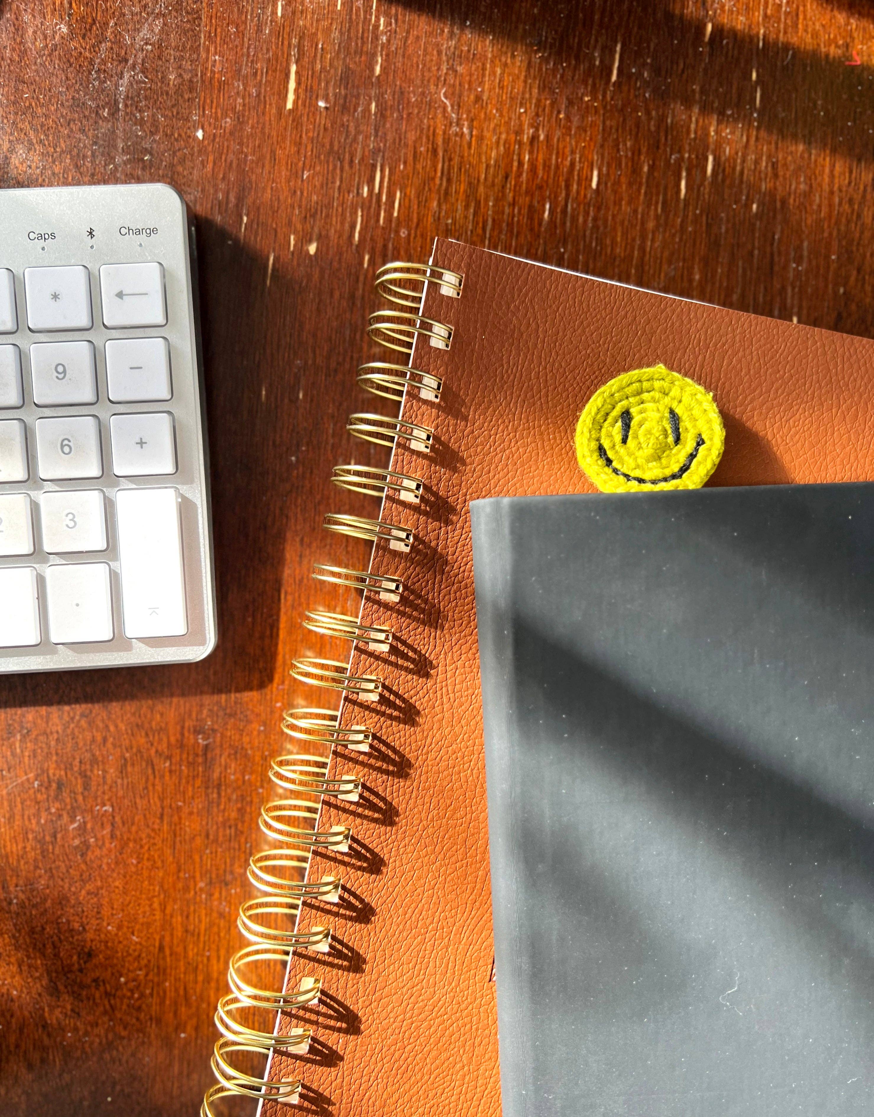 Impactful Market - Wholesale Bookmark - Happy Face Paperclip Bookmark6