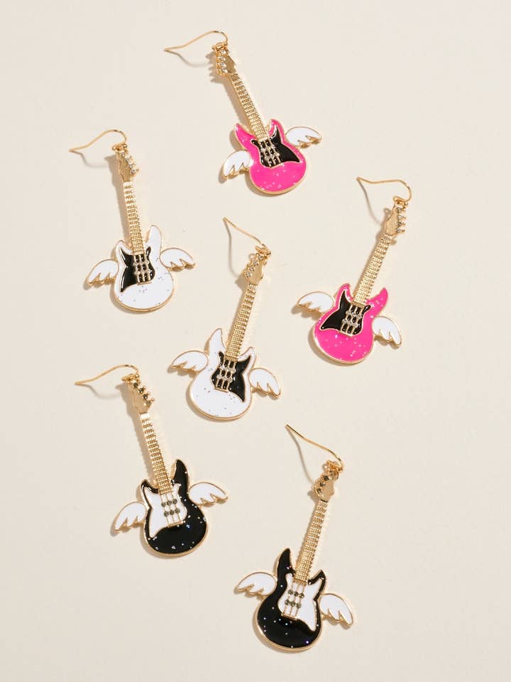 Orecchini a uncino con chitarra elettrica Rock N Roll e ali per la vendita all'ingrosso da parte di Designature New York