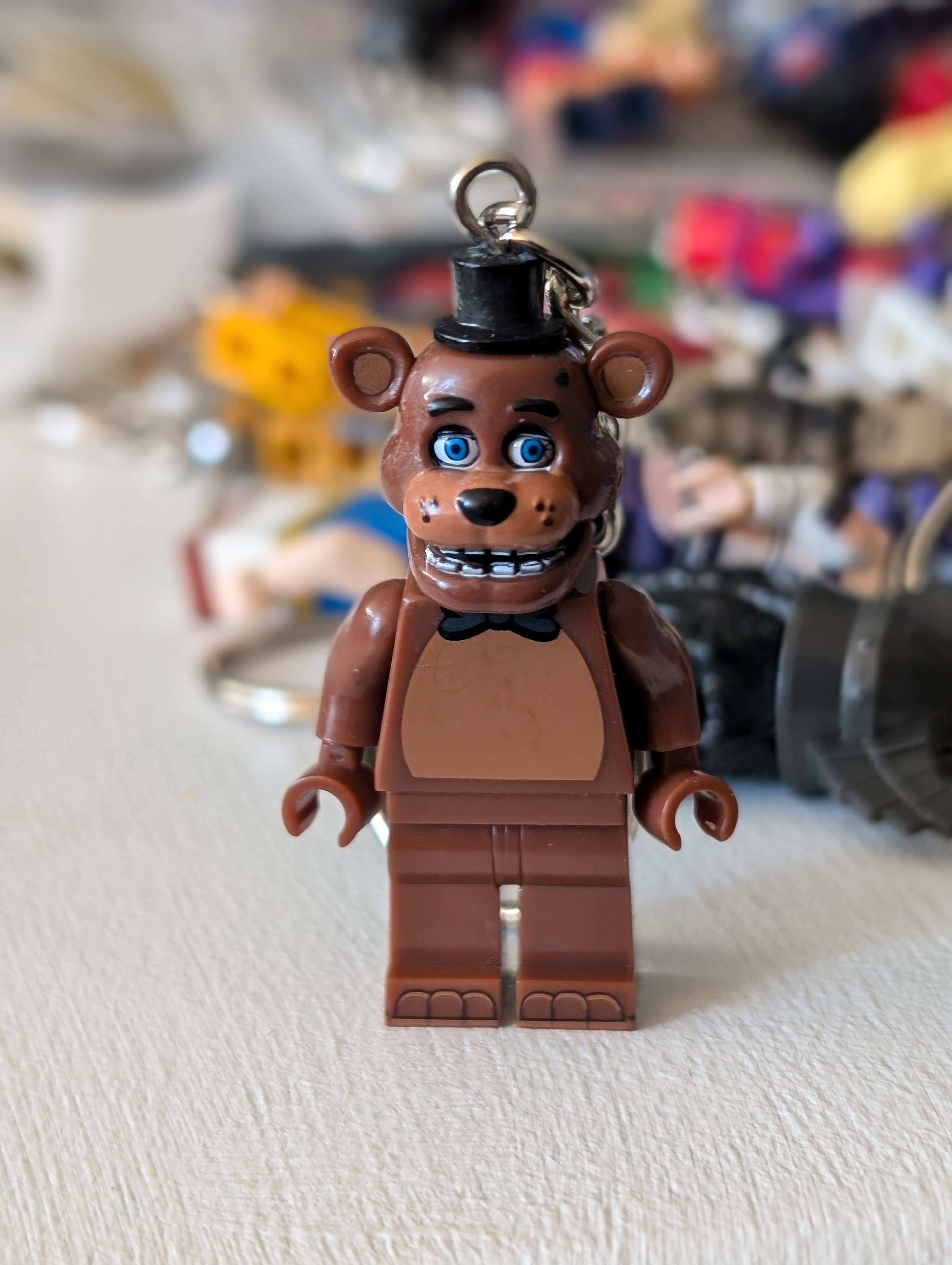 Con-Quest Crafts - Wholesale Keychain - Unisex - Video Game Character Mini-Figure Keychains8