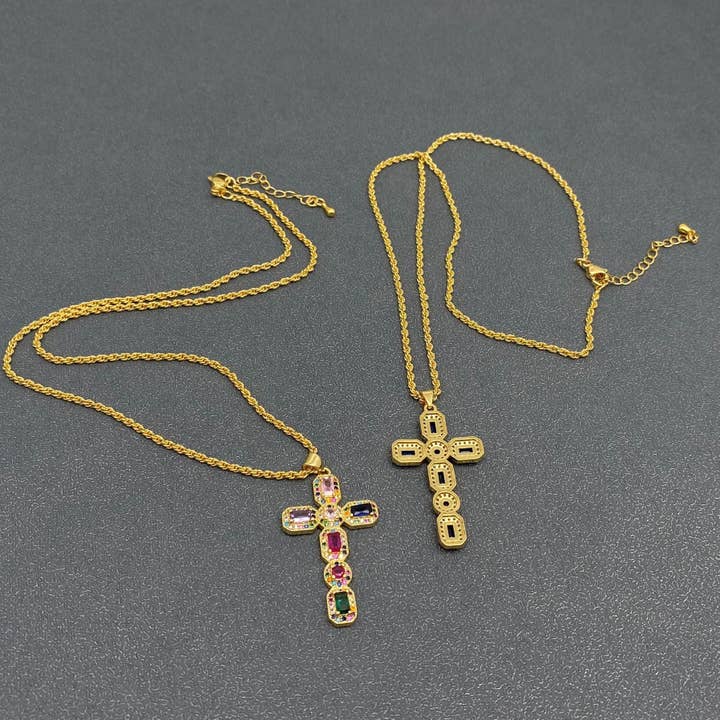 Mio Queena - Wholesale Pendant/charm necklace - Sparkling CZ/Rhinestone Cross Charm 18K Gold Plated Necklace4