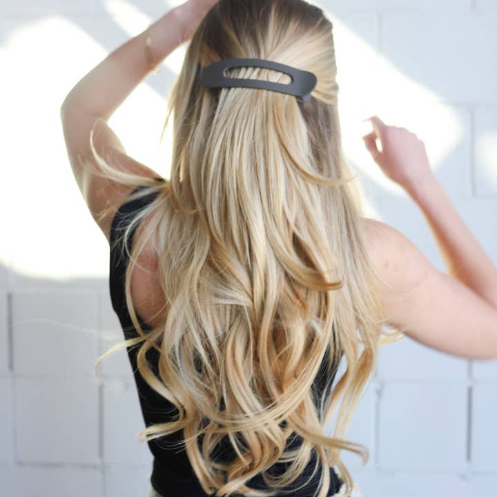 KAXI - Wholesale Hair Clip - Women's - OVERSIZED LAY DOWN CLAWS ( 33 COLORS )60