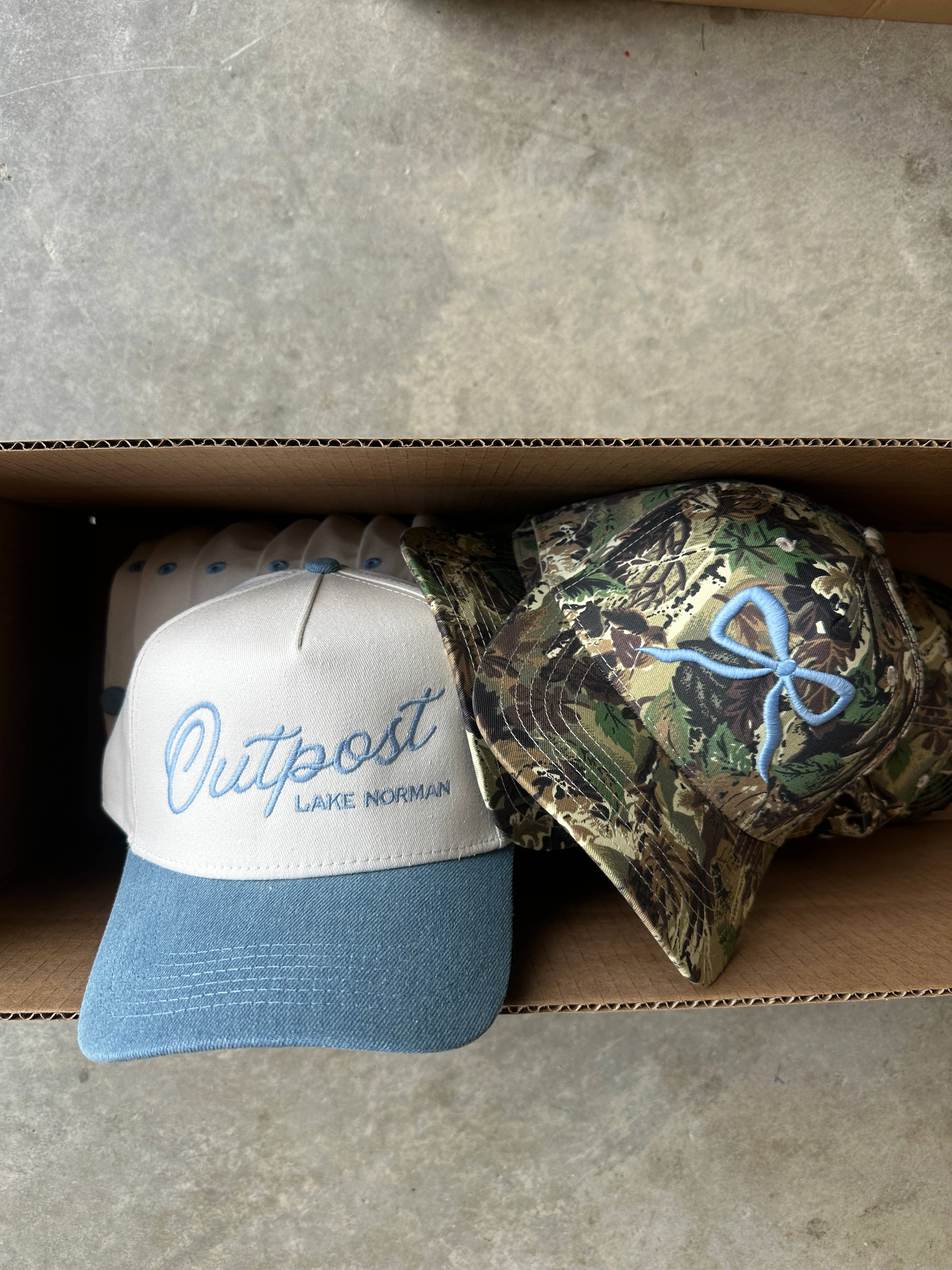 Electric label - Wholesale Trucker Hat - Unisex - Custom Embroidered Hats8