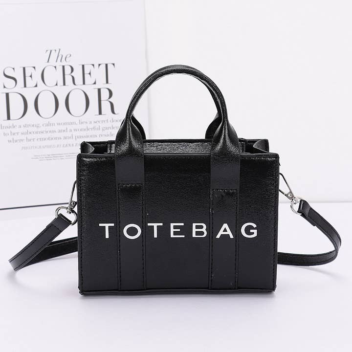 3AM BY H&D ACCESSORIES - Wholesale Tote Bag - Women's -  Metallic Faux Leather Tote Bag