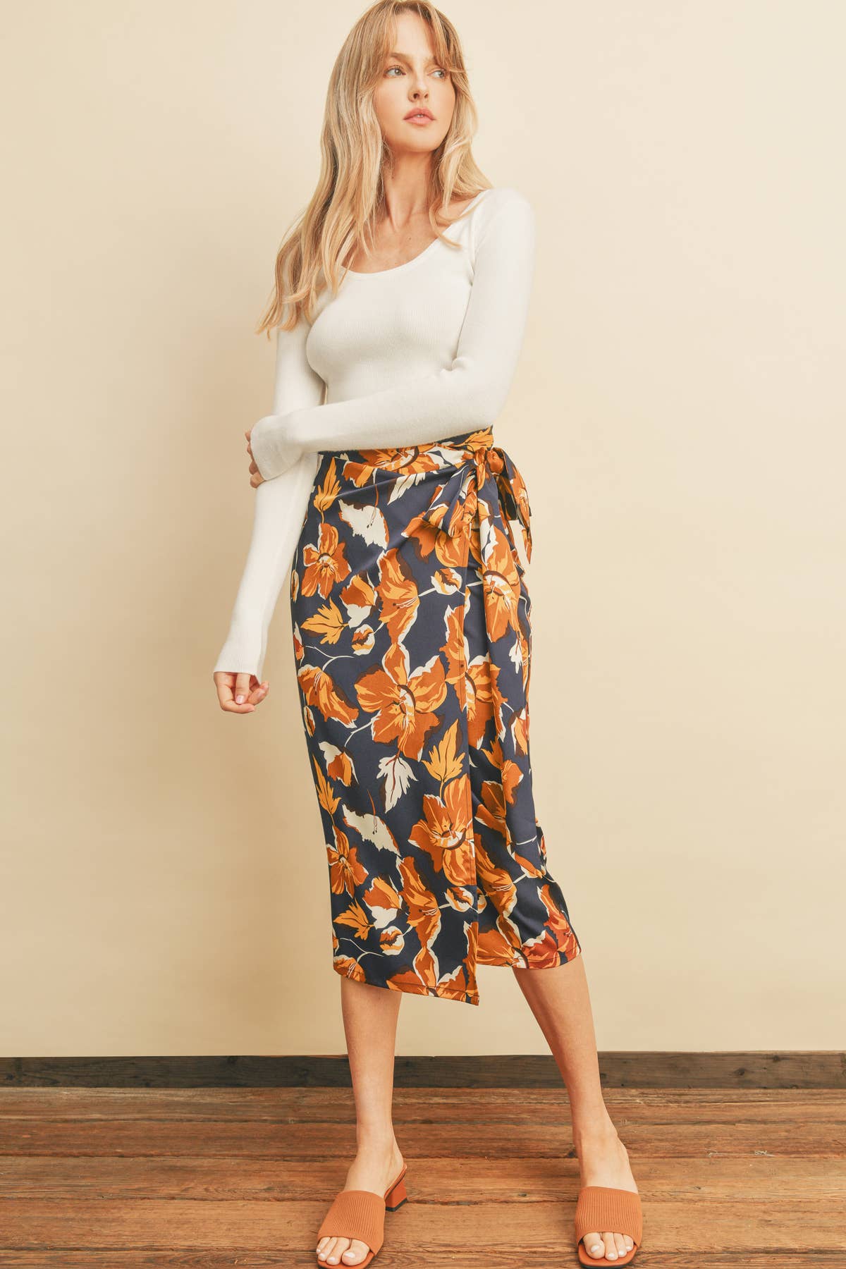 Dress Forum – Saia - Mulher por atacado – FS7272 Saia de envoltório de cetim floral6