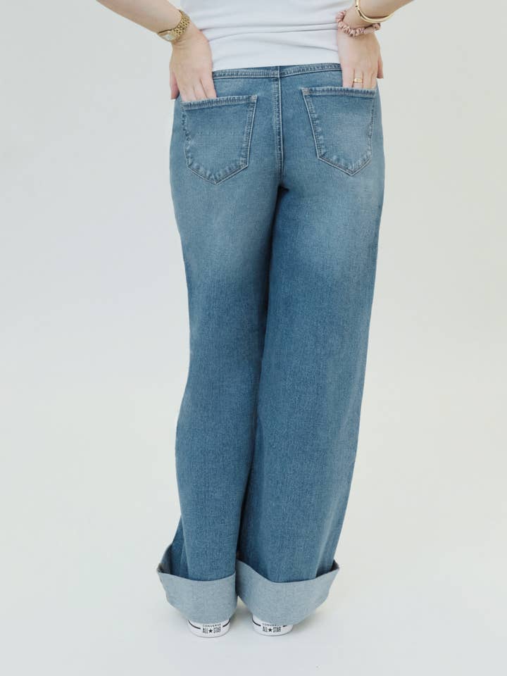 1822 Denim - Wholesale Jeans - Maternity - Maternity Roll Cuff Wide Leg Jean w/ Bellyband in Paige