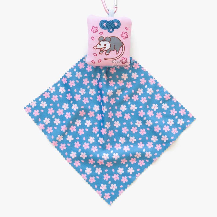 Llavero de tela de microfibra Cherry 'Possum para venta al por mayor de Geoffrey Siu Art LLC