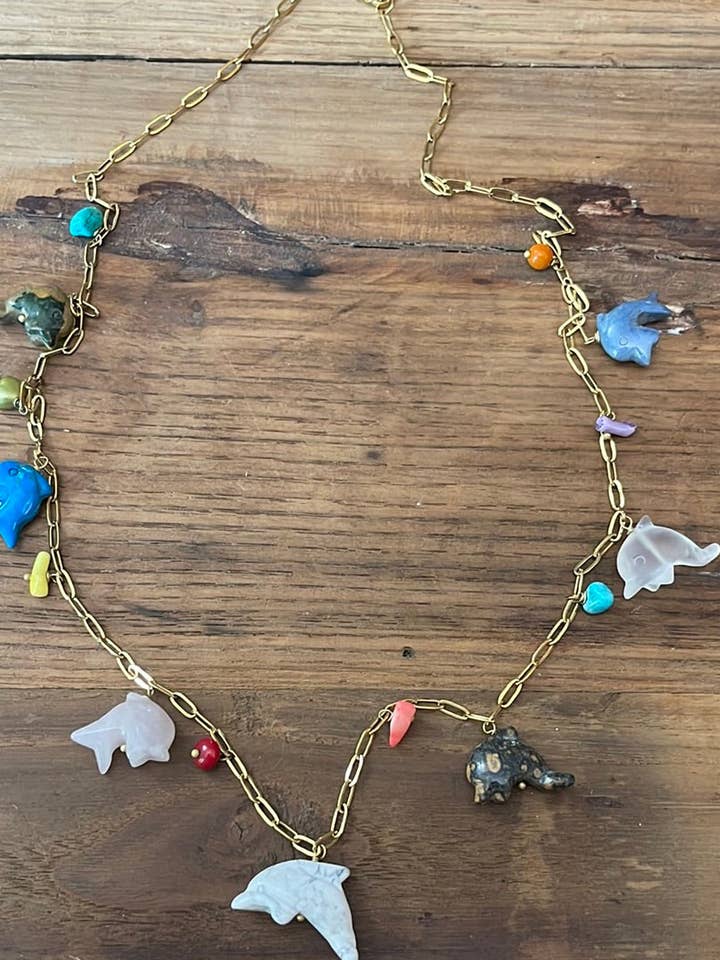 Dolfijnen ketting van goudverguld staal met halfedelstenen van 70 cm voor wholesale door LARA UNDICI ACCESSORI SRLS