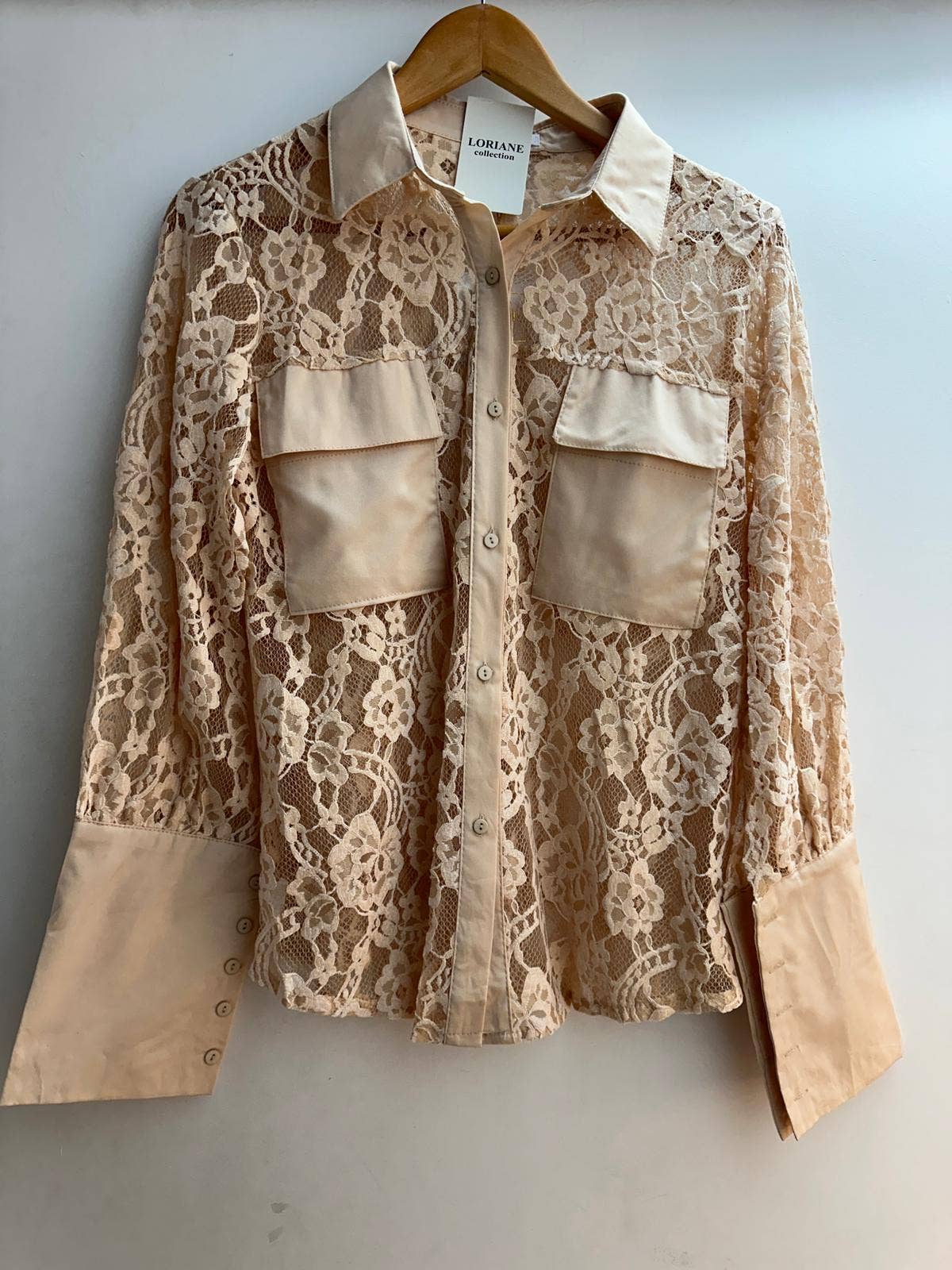 LORIANE – Engroshandel Skjorte med buttondown – til kvinder – Boheme skjorte i one size (36-40) – LORIANE4