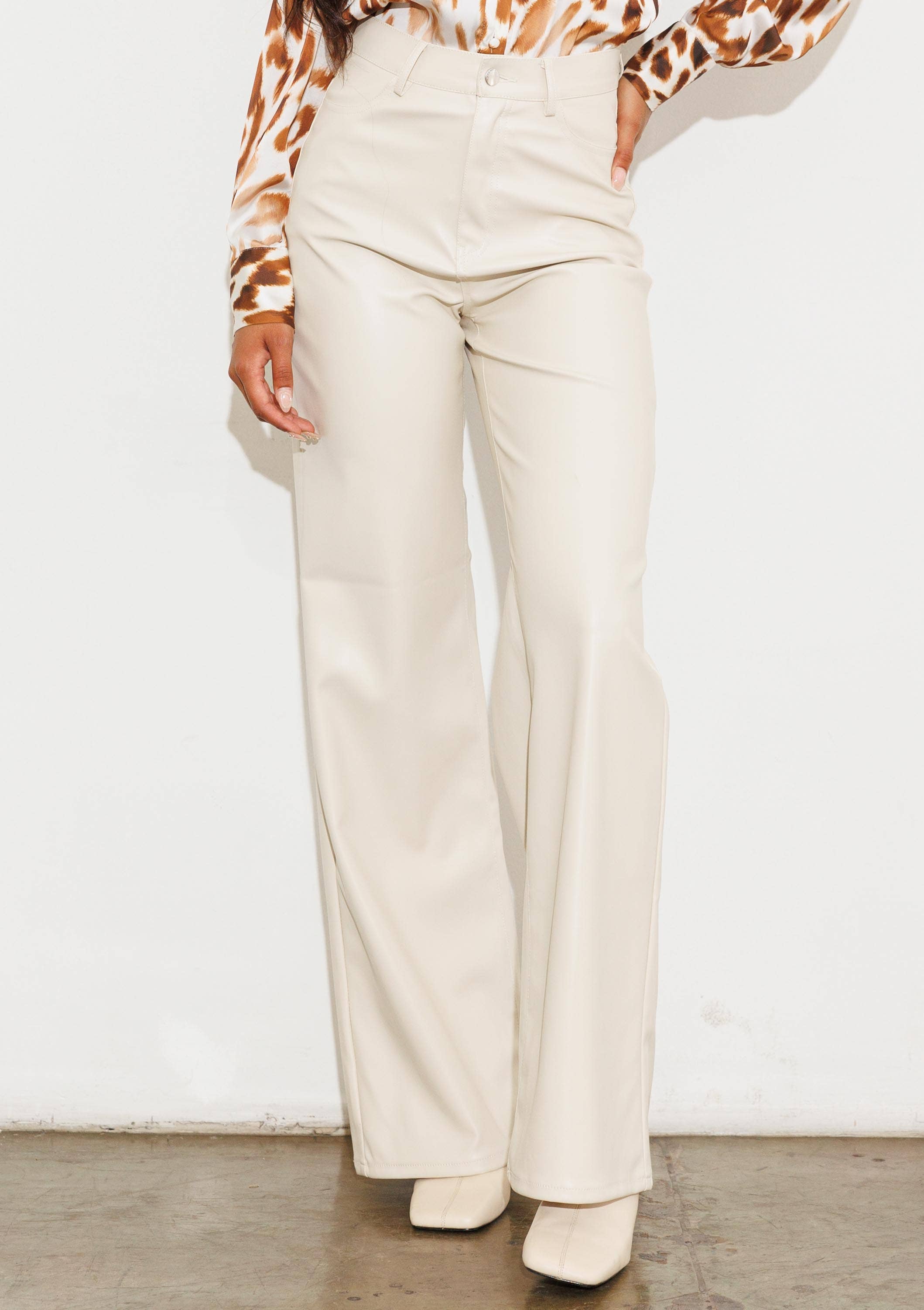 Vibrant M.i.U - Wholesale Pants - Women's - PU Vibrant Wide Pants11