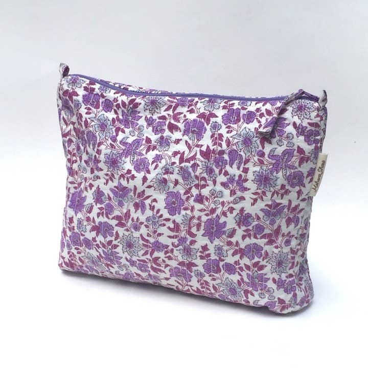 Mehera Shaw – wholesale Make-up/cosmetic bag – Cosmetics Bag - Compact - Quilted Hand Block Print Cotton15