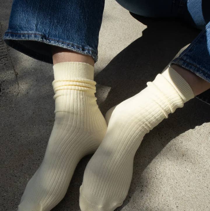 Bondoodle - Wholesale Socks - Women's - Women’s Everyday Cotton Crew Socks – Yellow1