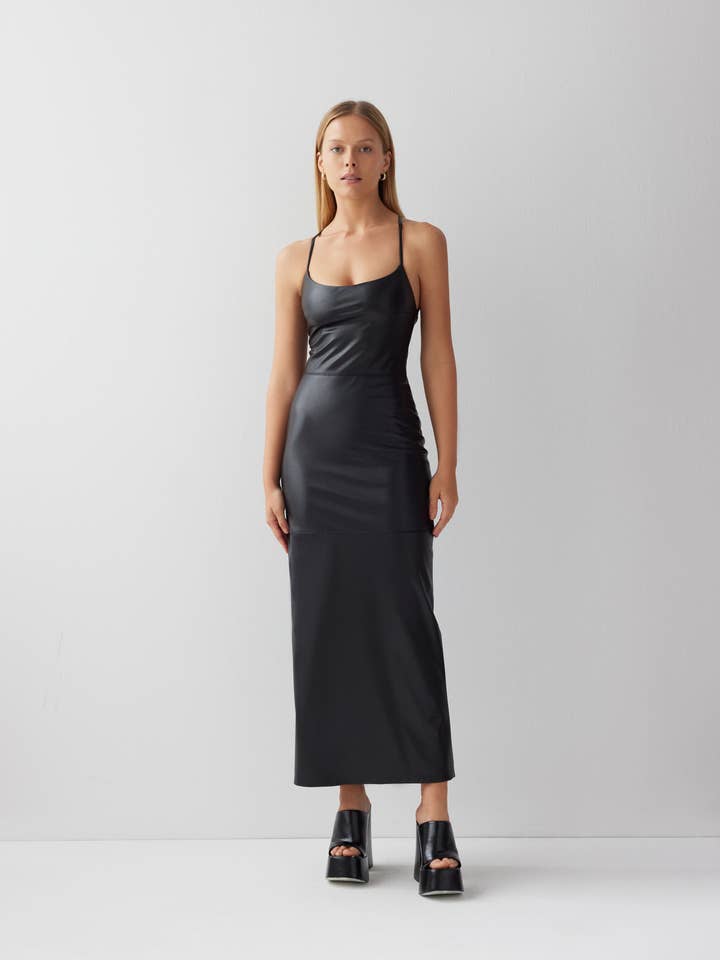 Le Cle - Wholesale Dress - Women's - Sensuel Dress0