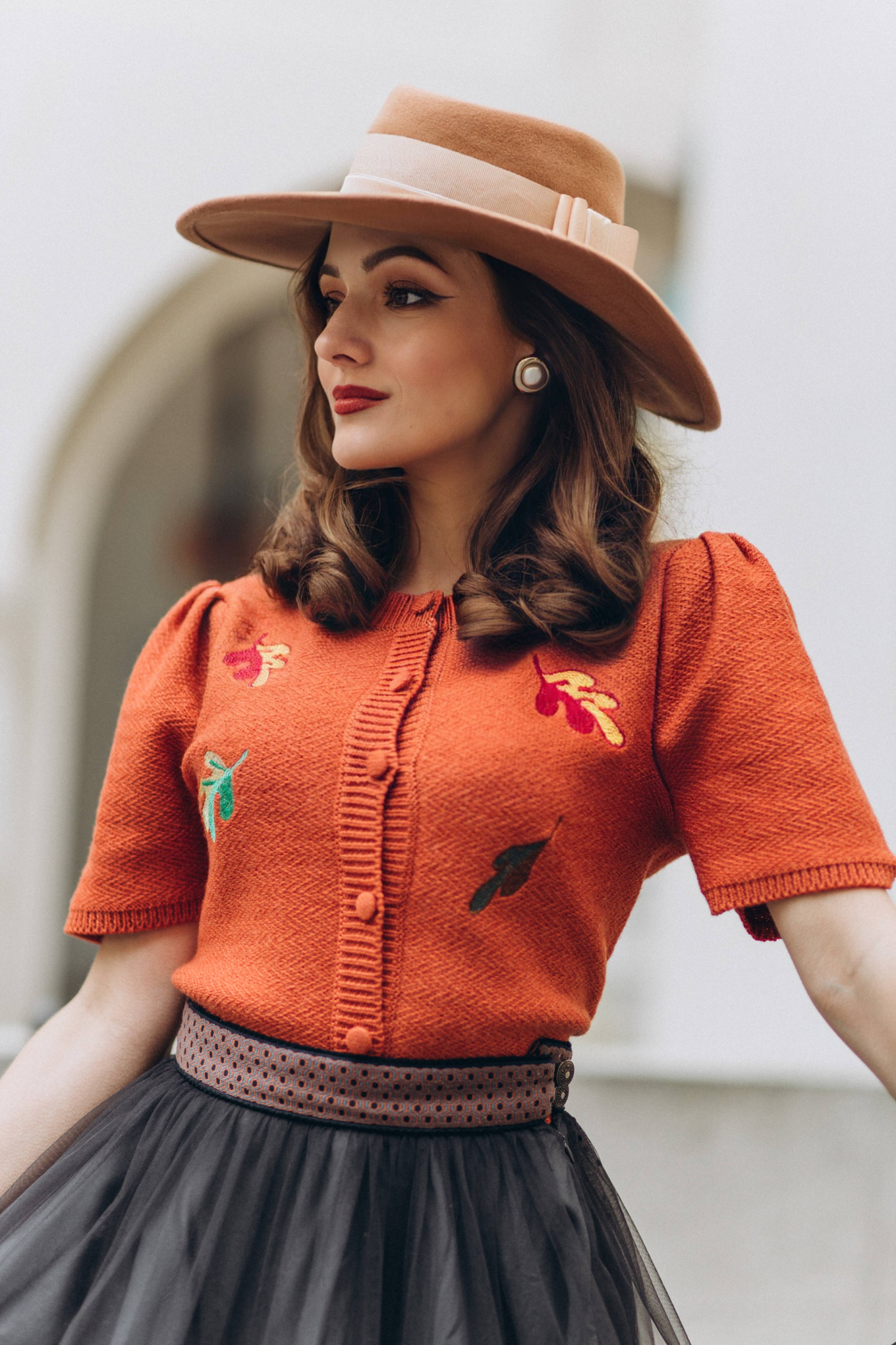 Miss V Vintage - Wholesale Knit Sweater - Women's - The Marilyn jumper1