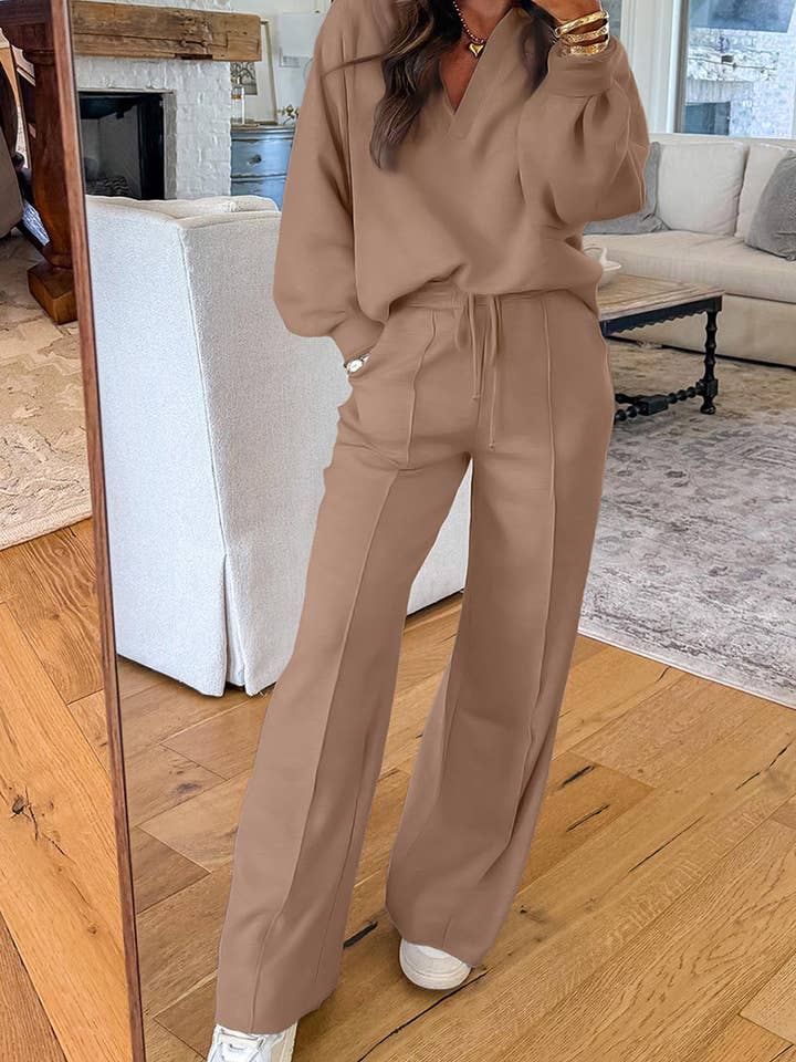 Ensemble pull à col en V et pantalon de survêtement Snow Day Style kaki foncé pour la vente par Wholesale Accessory Market