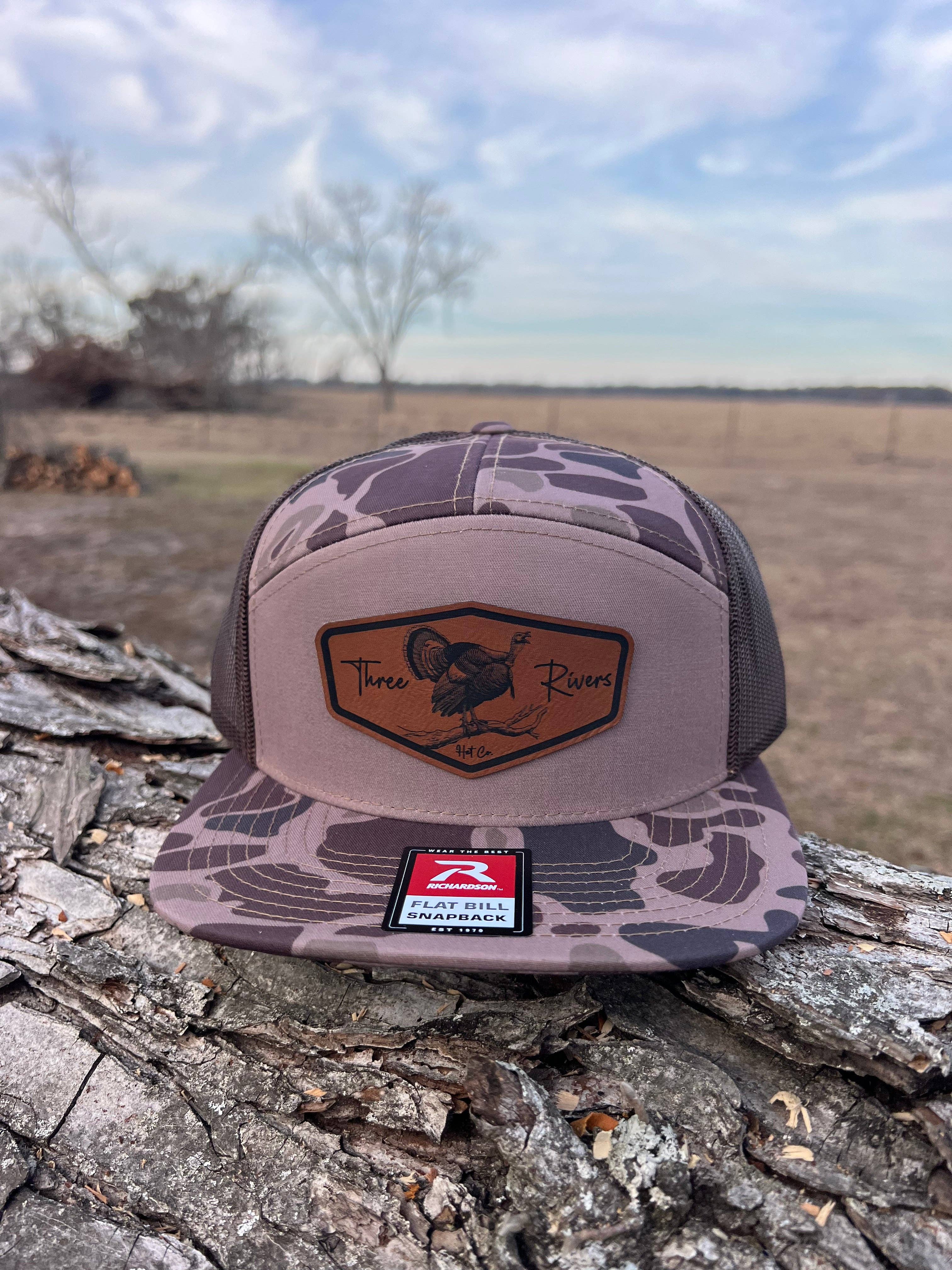 Three Rivers Hat Co. - Vente Casquette de camionneur – unisexe - Gobbler on the Roost - Casquette Snapback à visière plate - Richardson 168p - Écusson style boucle0