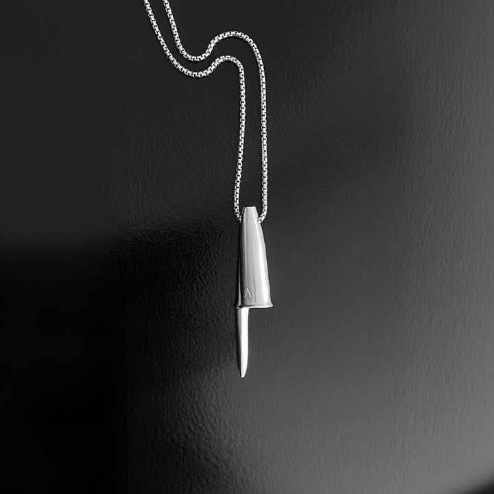 Collier de bouchon de stylo pour la vente par NicolasAmbrosio