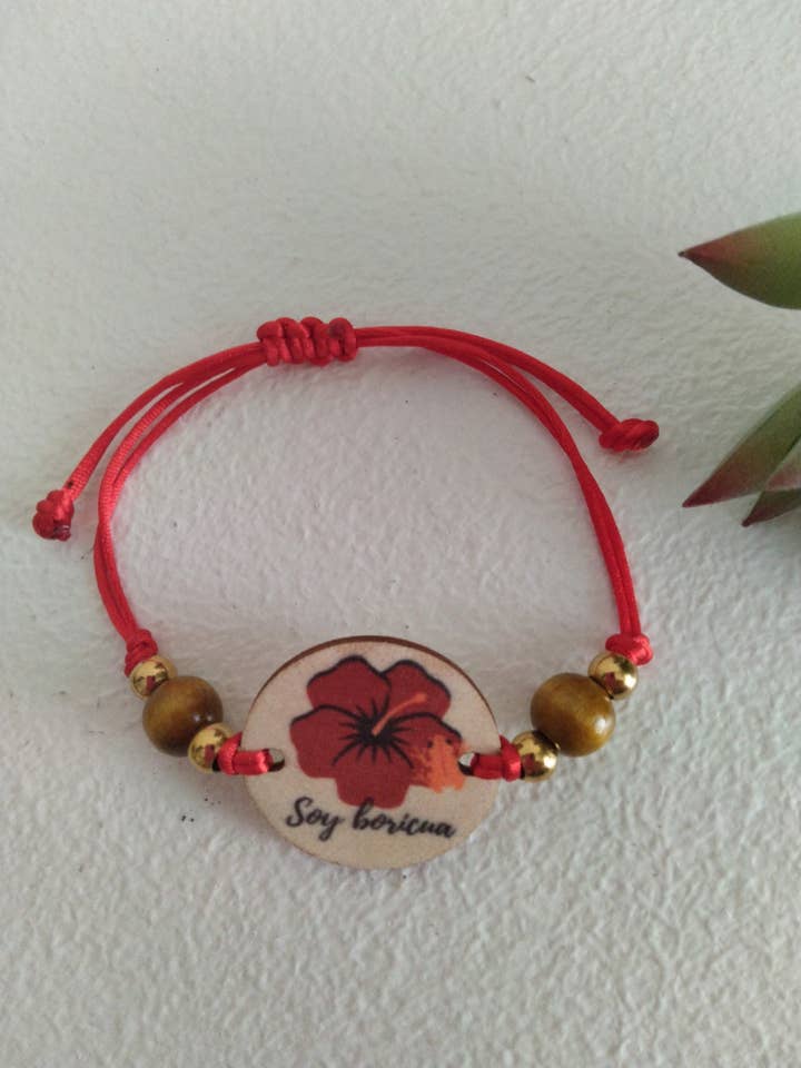 Handmade adjustable bracelet "soy boricua" maga flower design for wholesale by Vane Unique