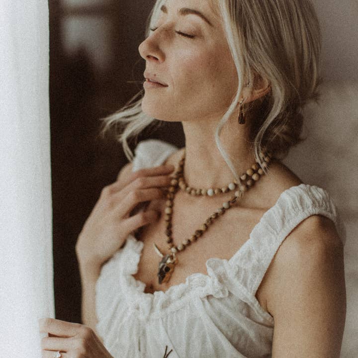 Nya Rose - Wholesale Pendant/Charm Necklace - Texas Horn Pendant4