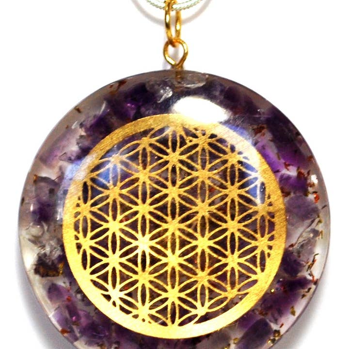 Reiju – Großhandel Kette mit Anhänger/Charm – Orgon-Amethyst-Anhänger mit Blume des Lebens, inkl. versilberter Schlangenkette
