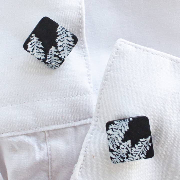 Black Pine Manchetknopen | Op de natuur geïnspireerde accessoires voor heren voor wholesale door Olim Clay Co.