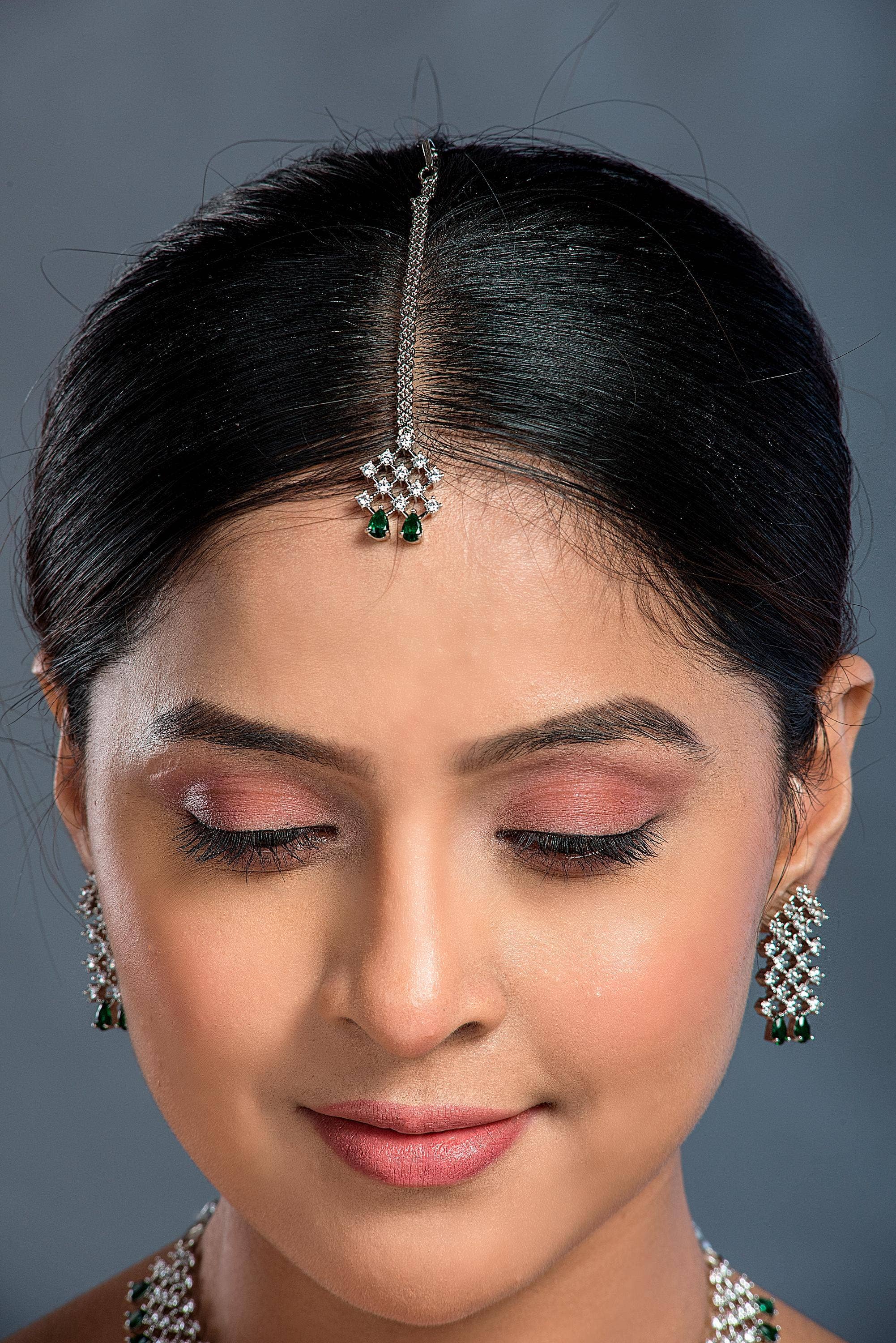 Vastrabhushan – wholesale Jewellery set – Elegant American Diamond Green Bridal Necklace Set2