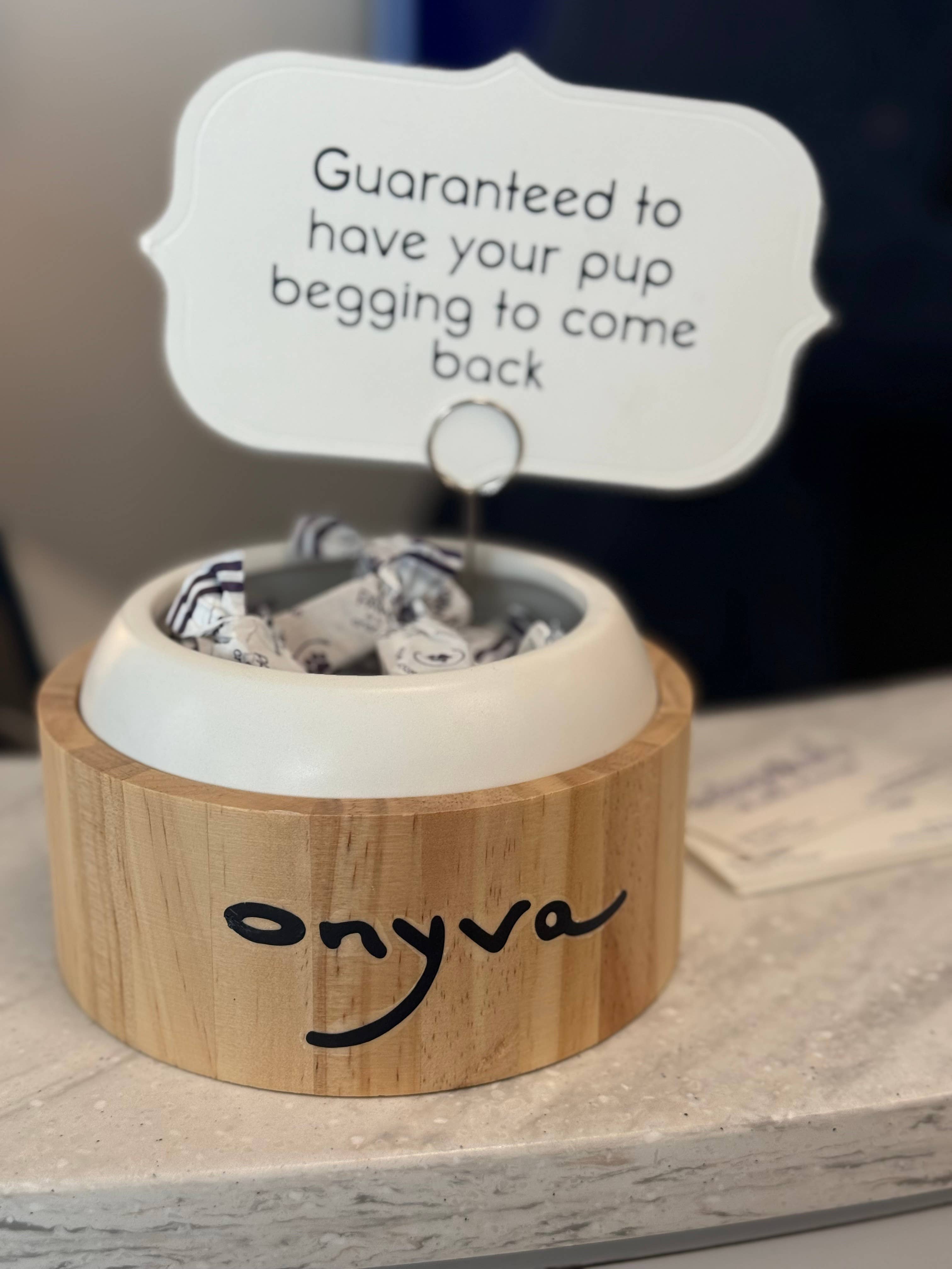 Paw de la Creme - Wholesale Pet Treats - Dog - Loose Bon Bon Singles - Freeze-Dried Bison Liver1