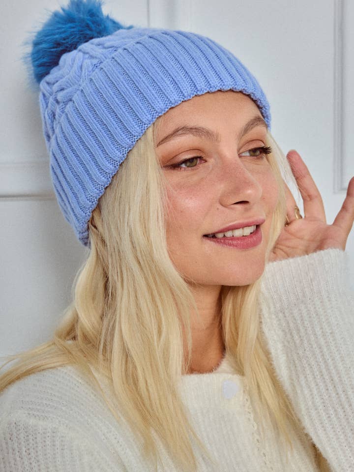 Cable-Knit Wool Beanie with Pompom MJ204SD for wholesale by BYREN | ÉLINE L'ATELIER
