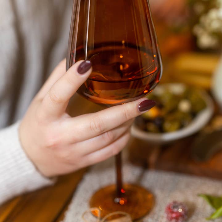 Saludi Glassware - Wholesale Wine Glass - Dark Orange Leaf Color Wine Glasses