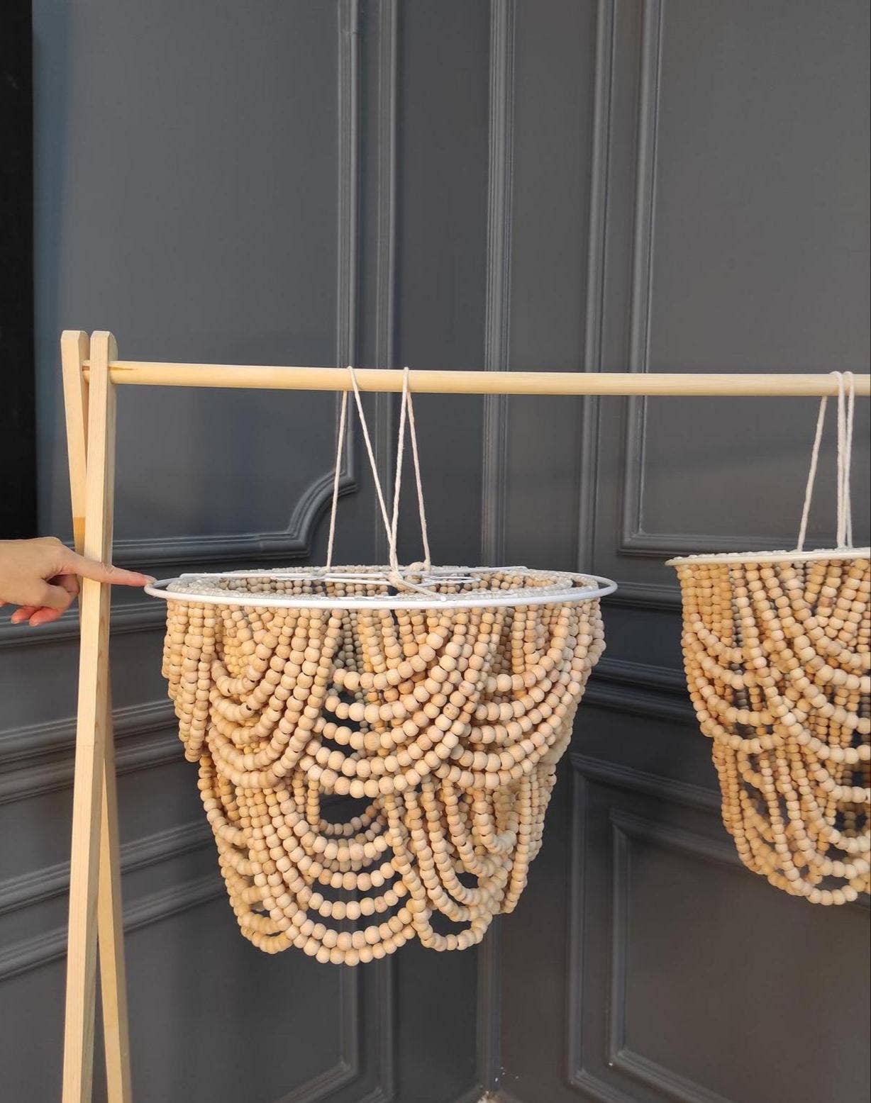 Joy's Arts – wholesale Ljuskrona/hängande ljus – Träpärlampa - Rustik Boho Taklampa - Taklampa i Bondgårdsstil för Sovrum, Barnkammare2