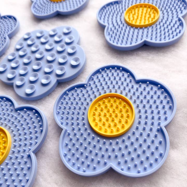 WYLD CUB – wholesale Pet food mat – Dog – Wyldflower Enrichment Mat11