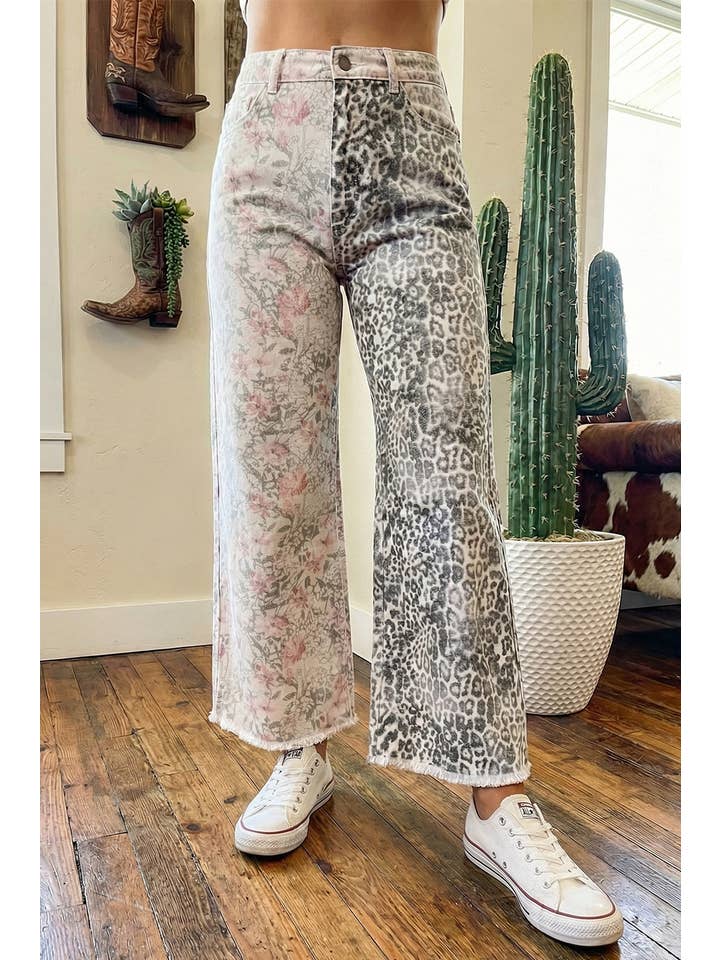 fashionworks - Wholesale Jeans - Women's - Western Leopard Frayed Edge Wide Leg High Waist Jeans*4-1615