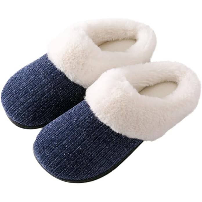 Roxoni - Wholesale Slippers - Women's - Roxoni Women's Comfort Soft Fleece Sweater Clog Slipper3